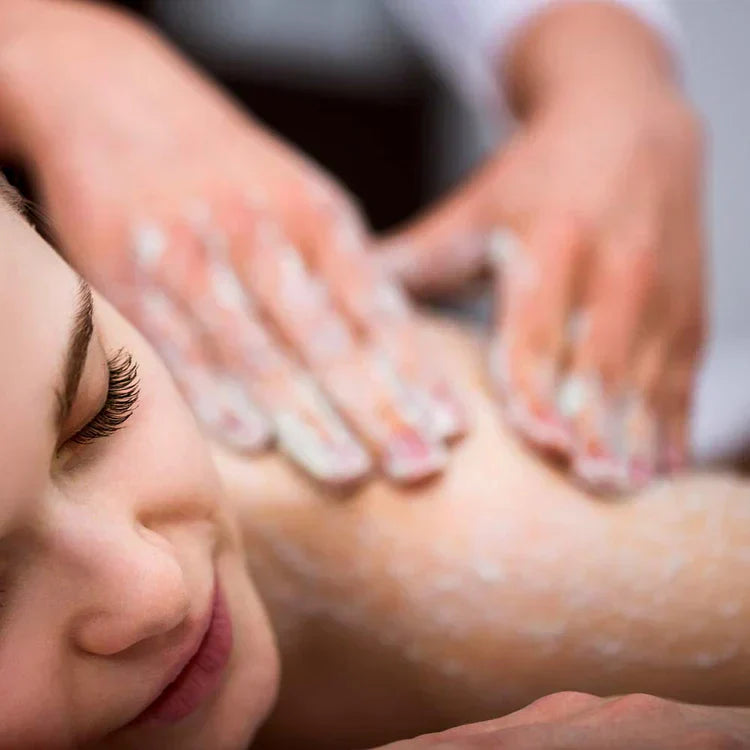 Lemon Glow Scrub za posvjetljivanje i zaglađivanje kože 200 g
